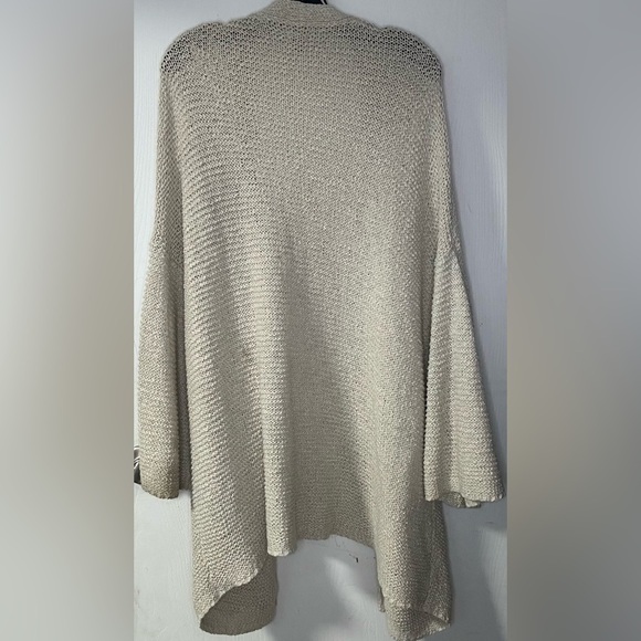 Aerie Cream Heavy Knit Cardigan Size L/XL - Picture 2 of 4